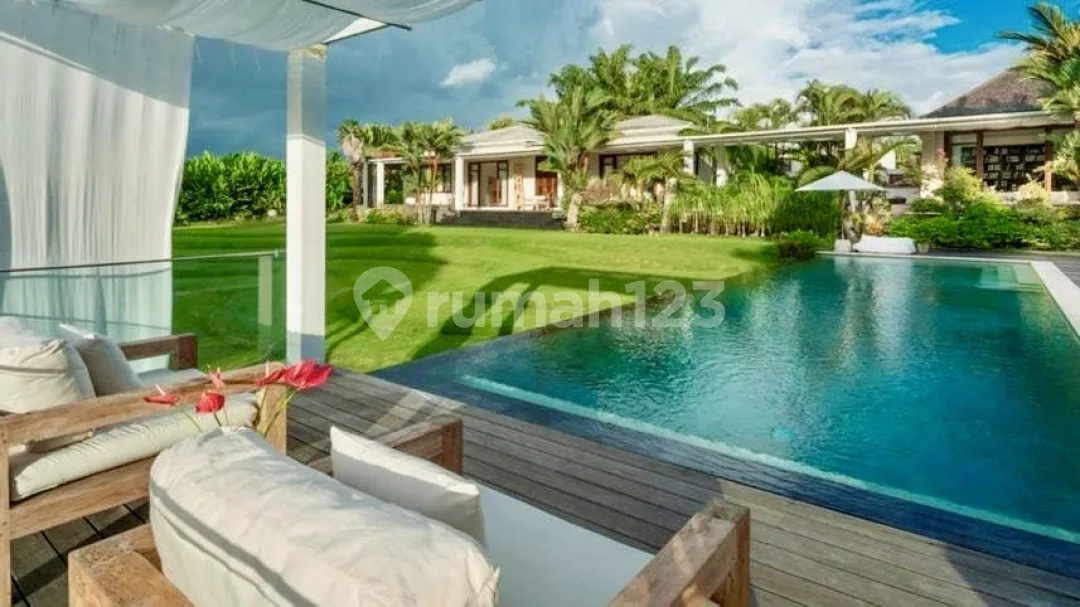 Luxury 6Br Villa For Rent In Canggu - Pool & Yoga Area - Image 4 of 4