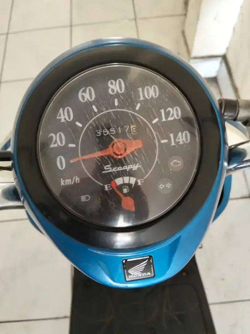 HONDA SCOOPY FI TAHUN 2014 PAJAK HIDUP SURAT LENGKAP - Image 5 of 5