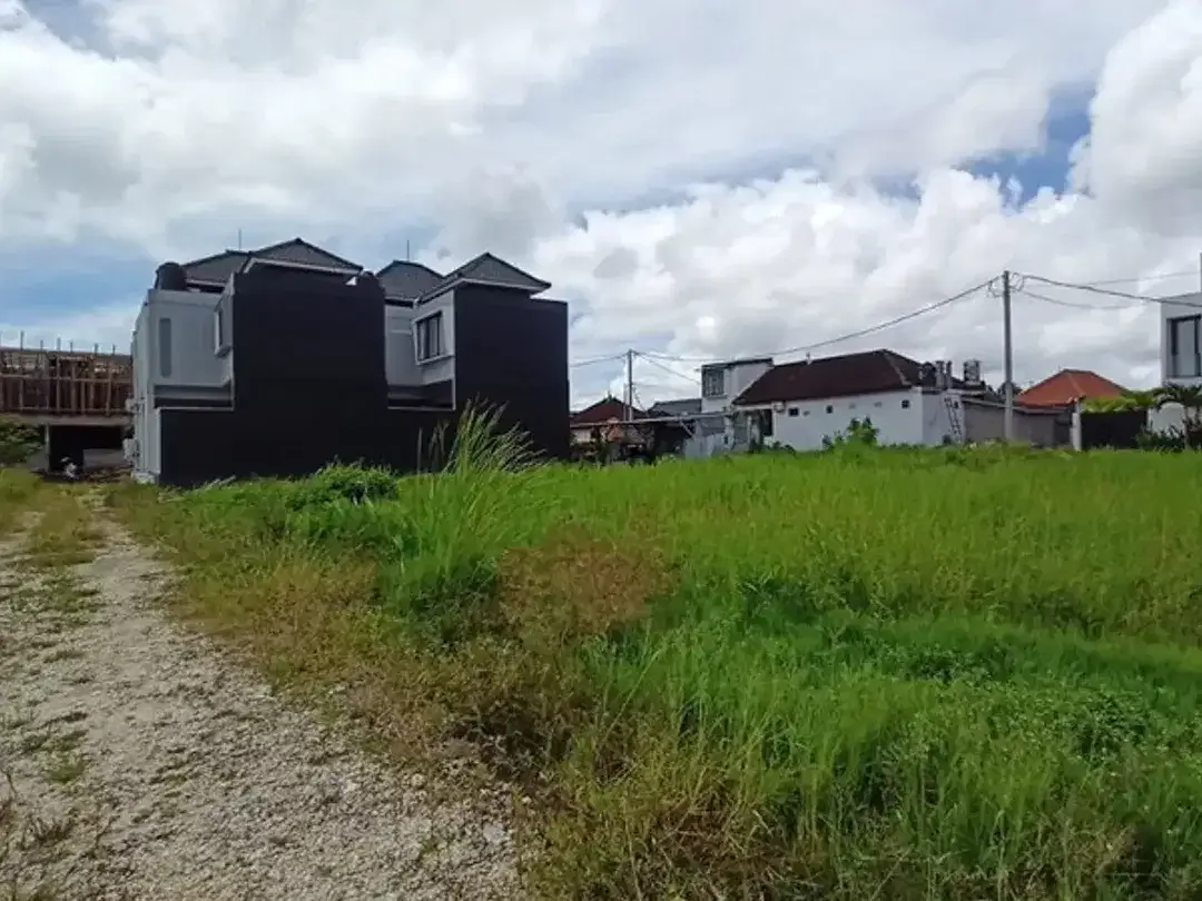 Leasehold - Strategic 10-Are Land for Private Home or Villa Development in Canggu, Bali - Image 4 of 6