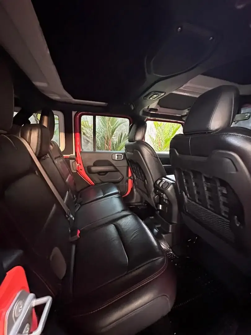 Jeep Wrangler 2020 Turbo ISTIMEWA LOW KM - Image 7 of 10