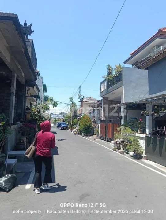Tanah Murah Luas 1 Are di Komplek Perumahan Asri di Ungasan - Image 1 of 4