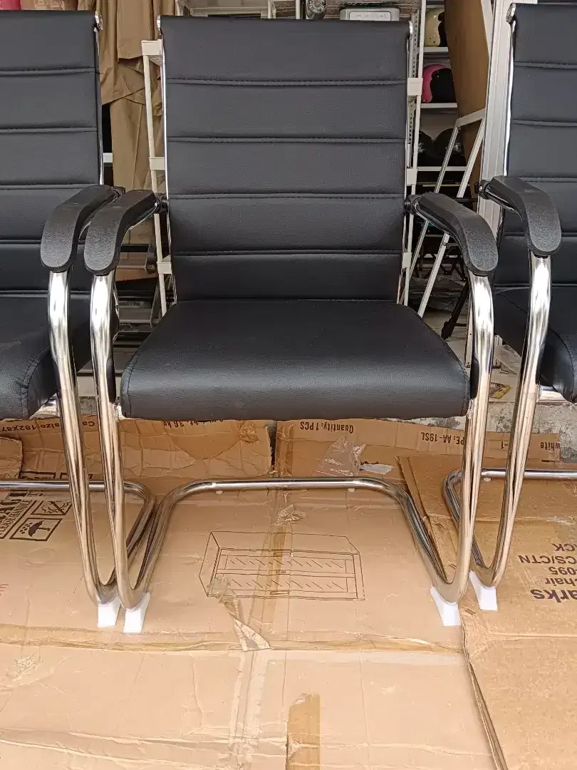 450rb BARU-Kursi Hadap Kantor/Kerja/Belajar Terbaru Bahan Busa Kulit - Image 4 of 8