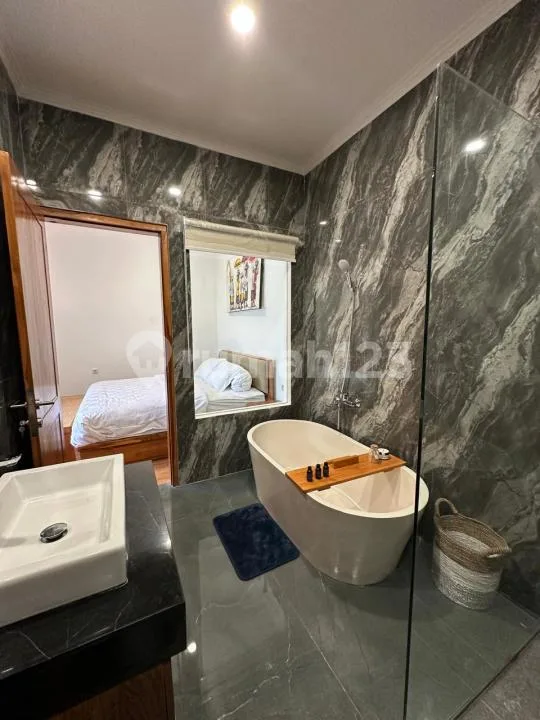 Villa Modern Full Furnished di Tumbak Bayuh Pererenan Bali - Image 2 of 4