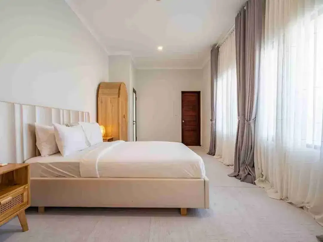 Dijual atau Disewakan Luxury Villa Dekat Pantai Munduk Catu Canggu - Image 8 of 10