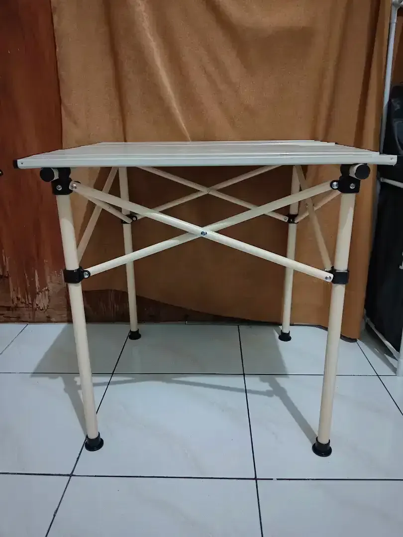 Meja Camping Lipat Outdoor portable 50x50x52cm Bahan kuat kokoh + tas - Image 3 of 4