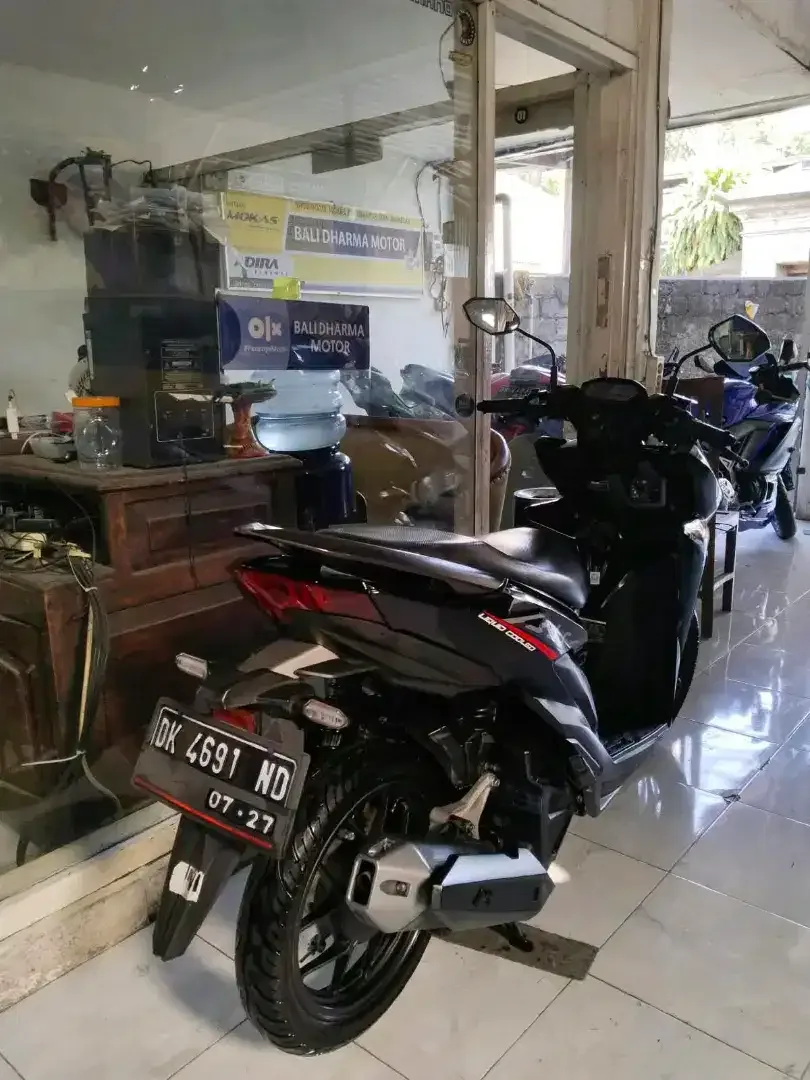Honda Vario 125 CC thn. 2022 cash. Bali dharma motor - Image 6 of 6