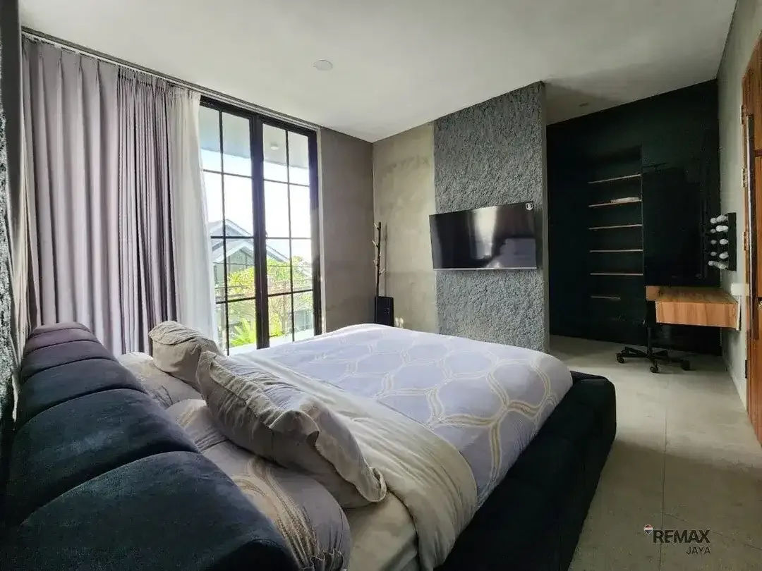 Rumah Eksklusif Full Furnished Dijual, di Kerobokan Kuta Area - Image 5 of 9