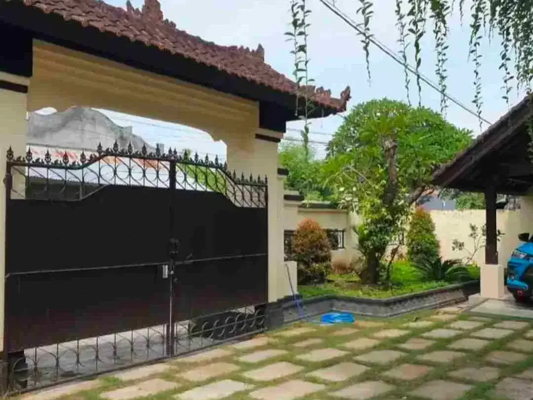 jual rumah2 lt luas 4 are BU  1,1 Milyard di tengah kota Singaraja Bali - Image 2 of 4