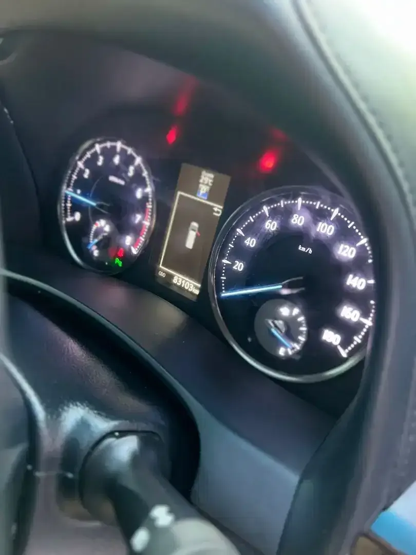 Toyota Alphard G 2015 - Image 5 of 10