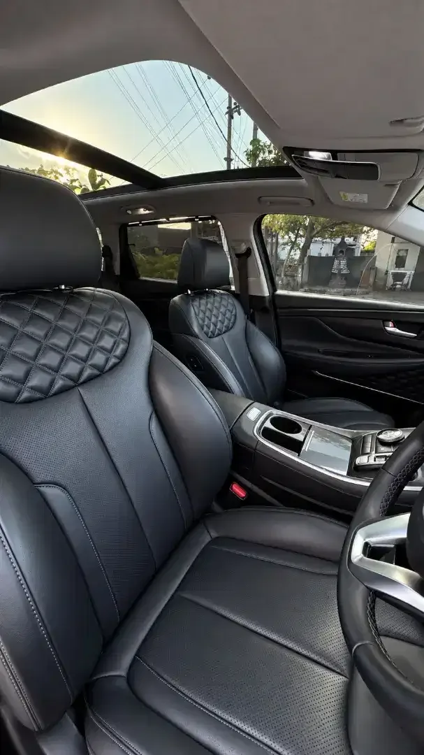 Hyundai Santa Fe Signature 2023 2.2 AT - Image 2 of 5