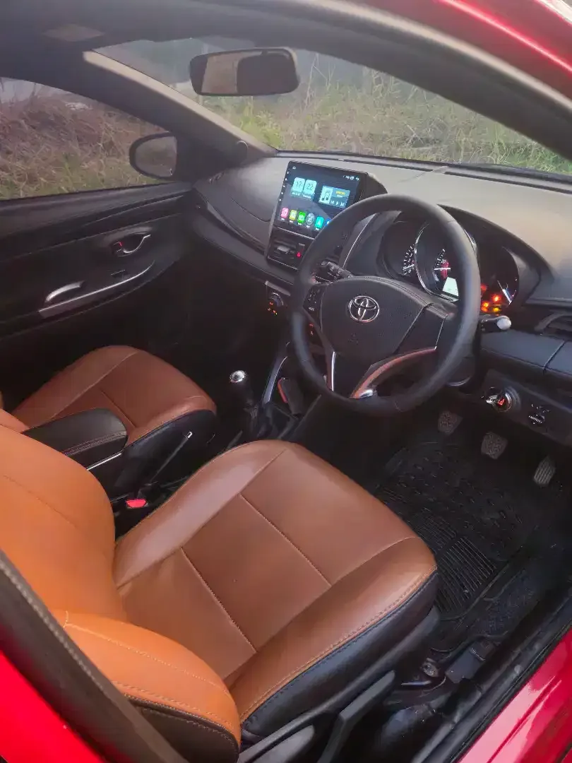 Yaris TRD sportivo merah - Image 6 of 10