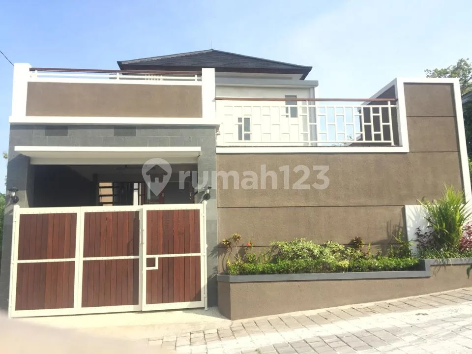Modern And Spacious 3 Bedrrom Villa In Prime Ungasan Area - Image 2 of 4
