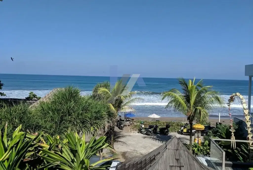 Villa Luxury Beach Front Seminyak Badung - Image 10 of 10