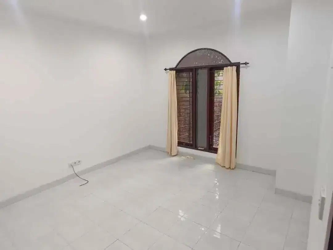 Disewakan Rumah Di Jalan Tukad Balian Renon - Image 4 of 7