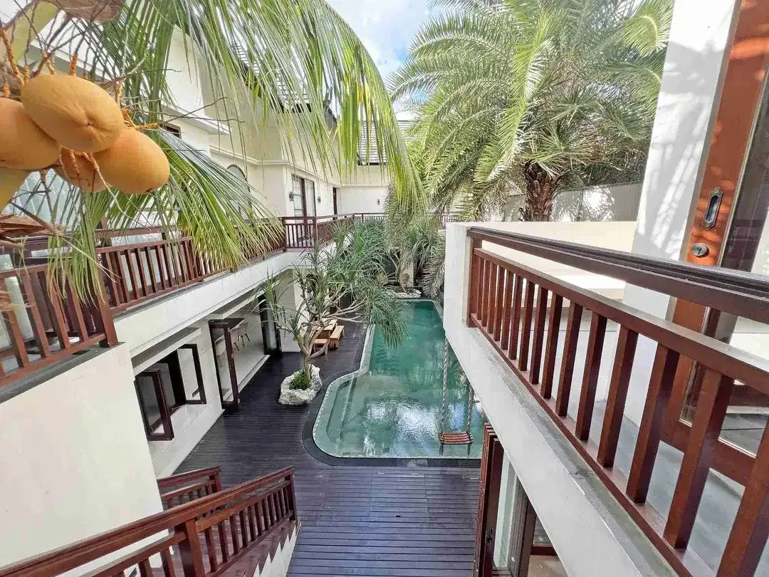 DIJUAL / FREEHOLD : Luxury Villas 6 Bed, Jl. Tegal Cupek, Bumbak, Umalas, Badung Bali - Image 2 of 10