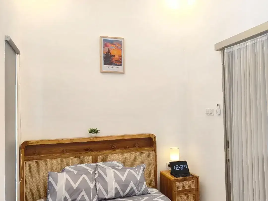 Disewakan Rumah Dua Lantai-Nusa Dua-Fully Furnished - Image 8 of 8