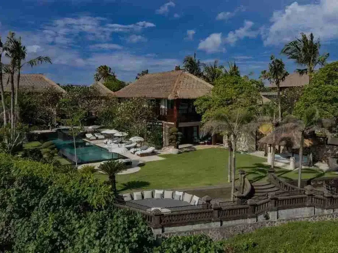 Villa Mewah Pererenan Canggu Bali Sea View - Image 1 of 10
