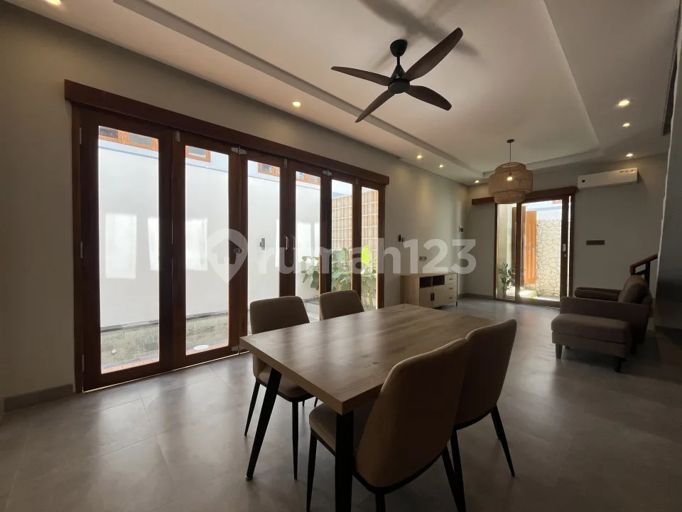 New Modern Tropical Villa In Sanur 2 Bed Room - Image 3 of 4