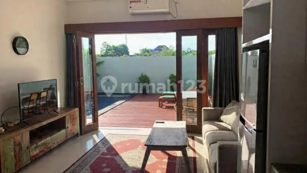 3Br Minimalist Villa With Rice Field Views In Kerobokan - Image 3 of 4