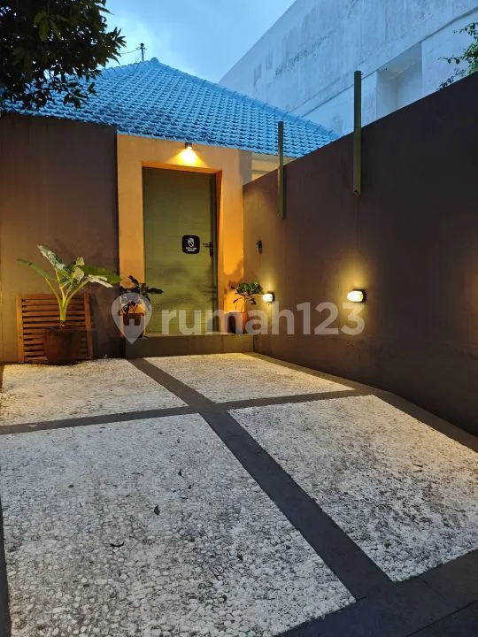Disewakan Villa 3 Kamar Tidur Siap Huni di Balangan, Jimbaran, Bali - Image 2 of 4