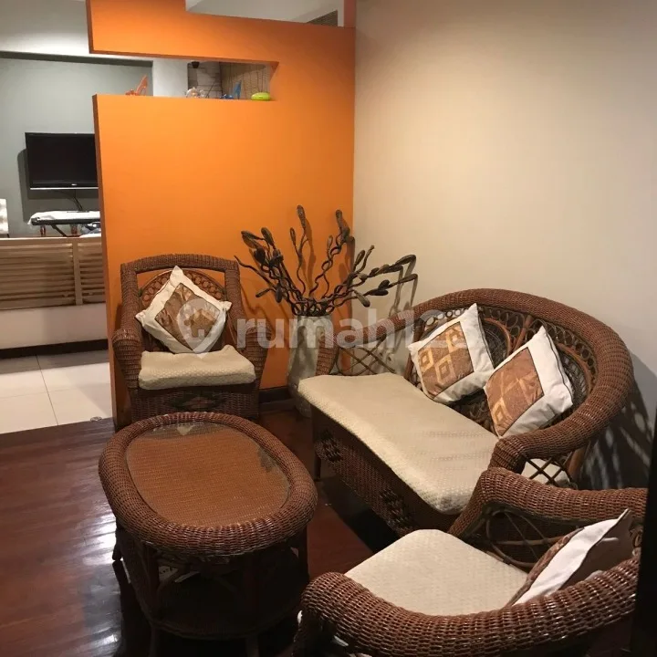 Rumah 2 Lantai Full Furnished Jalan Muding Gatot Subroto Barat - Image 3 of 4