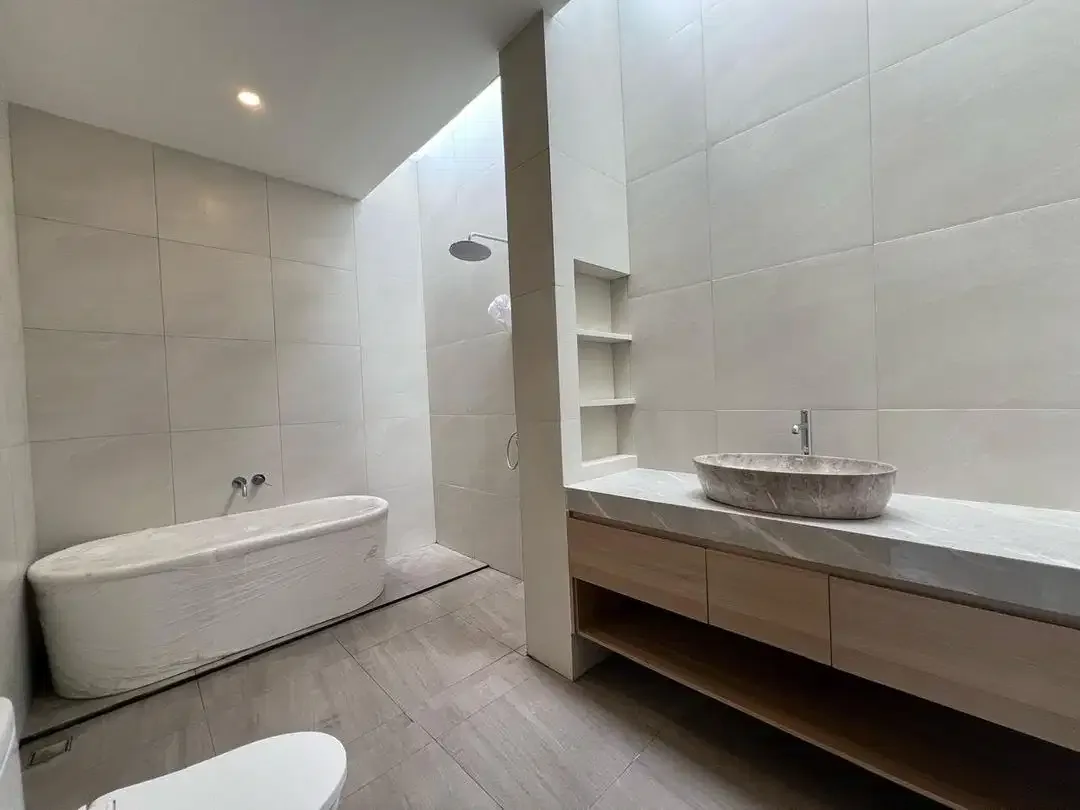 Brandnew Villa Puri Gading Jimbaran - Image 2 of 10