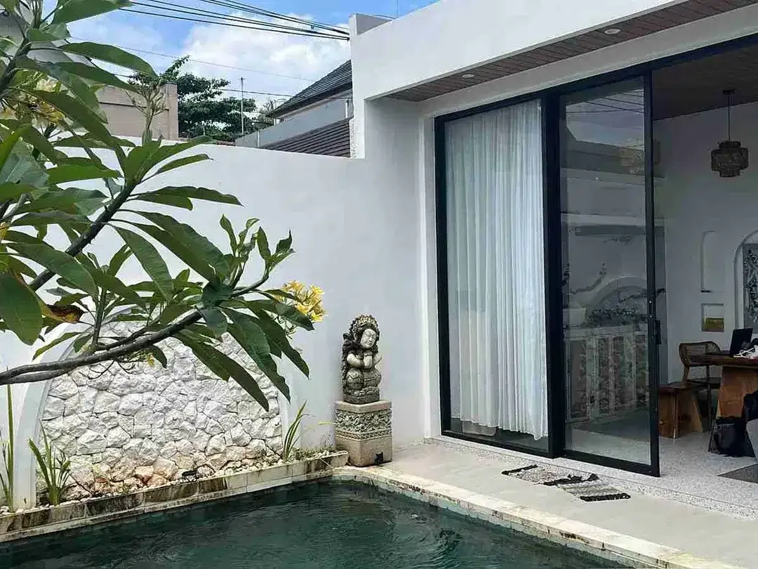 disewakan villa dekat pantai Balangan Badung Bali - Image 2 of 10