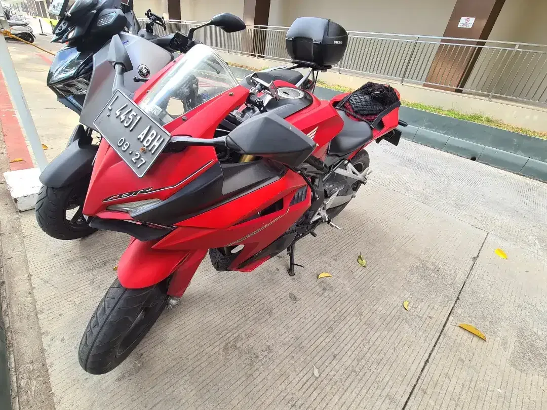 CBR 250RR 2018 ABS Matte Red - Image 7 of 7