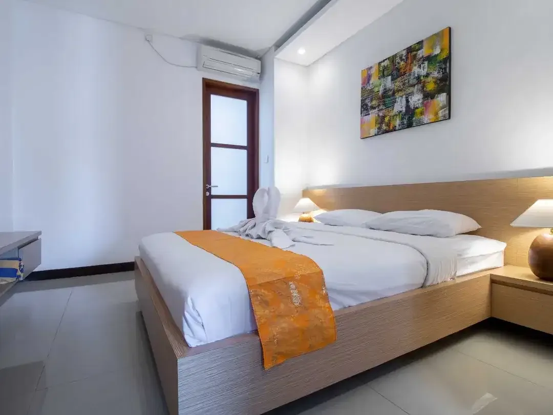 Villa 3 Kamar Tidur dengan Kolam Renang Dekat dengan Pantai Sanur Bali Disewakan Tahunan - Image 7 of 10