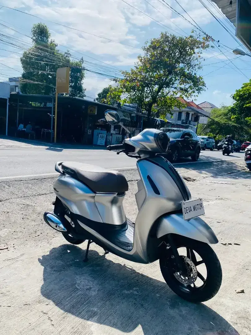 Filano silver Deva motor - Image 4 of 5