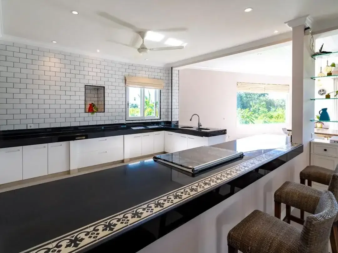 Dijual villa dengan view sawah di pantai brawa canggu - Image 7 of 10