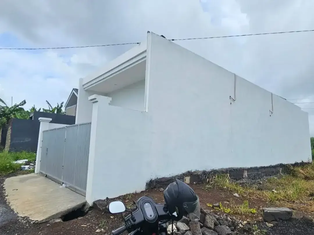 Rare Find! Villa Strategis dengan View Sawah Tanpa Batas - Image 4 of 10
