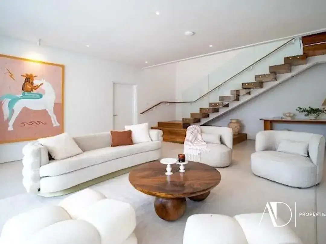 FREEHOLD OR LEASEHOLD | MODERN MEDITERRANEAN VILLA IN BERAWA, CANGGU - Image 5 of 10