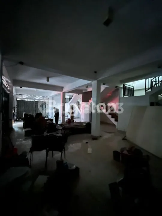 Kesempatan Langka! Dijual/Disewakan 3 Unit Ruko Strategis di Jalan Raya Sempidi Badung - Image 3 of 4