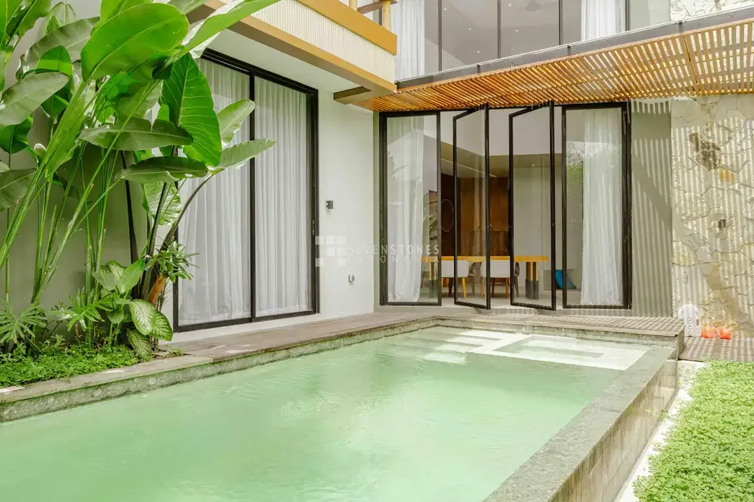 Villa dengan 3 Kamar Tidur di Area Bukit, Akses Mudah - Image 2 of 10