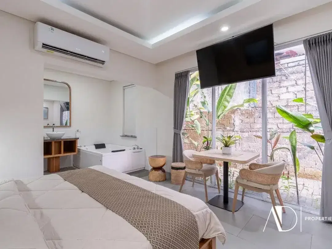 LEASEHOLD | 5 BEDROOM VILLA COMPLEX - SEMINYAK - Image 9 of 10