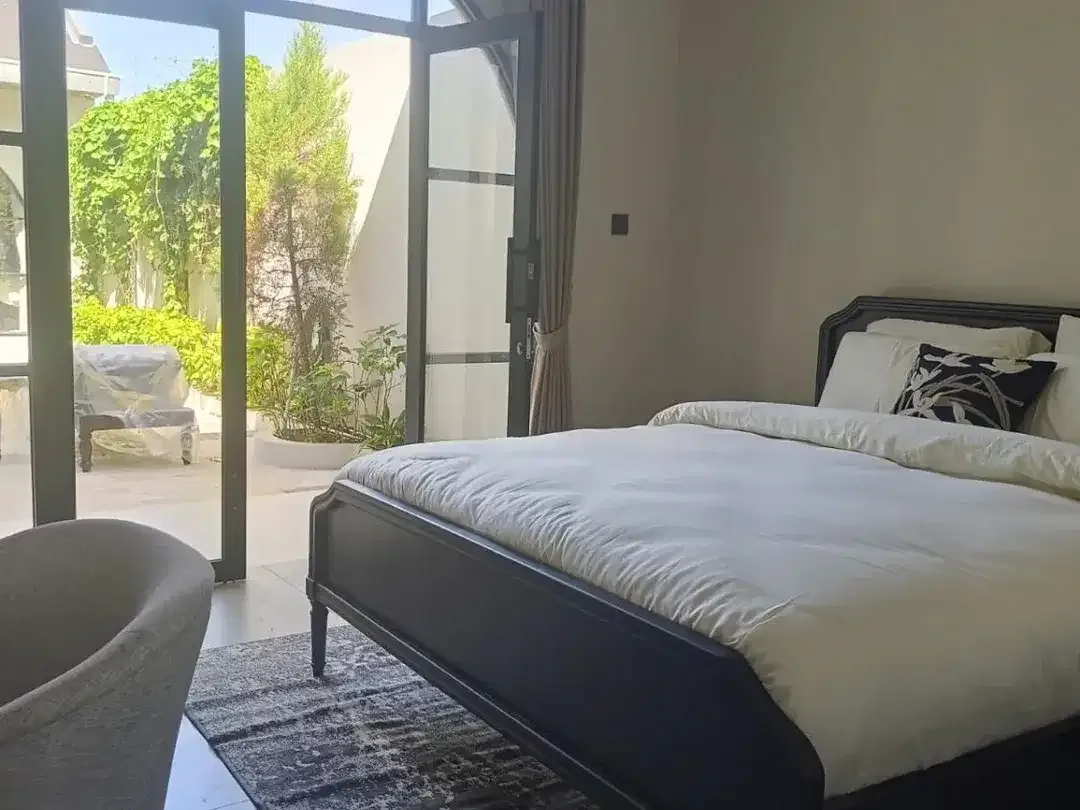 READY UNIT VILLA BARU 3 BR PRIVAT POOL KAWASAN PREMIUM DI JIMBARAN - Image 5 of 10