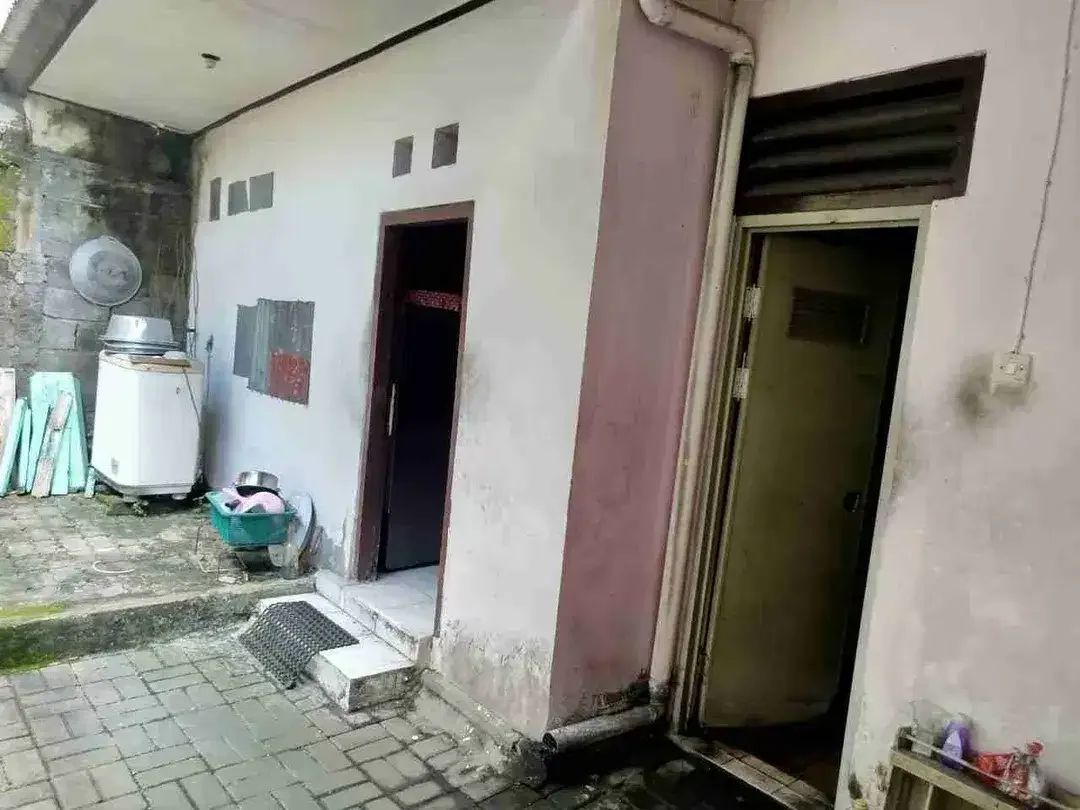 BUC DIJUAL TANAH BONUS RUMAH LAYAK HUNI 2 KAMAR DI DENPASAR UTARA - Image 8 of 10