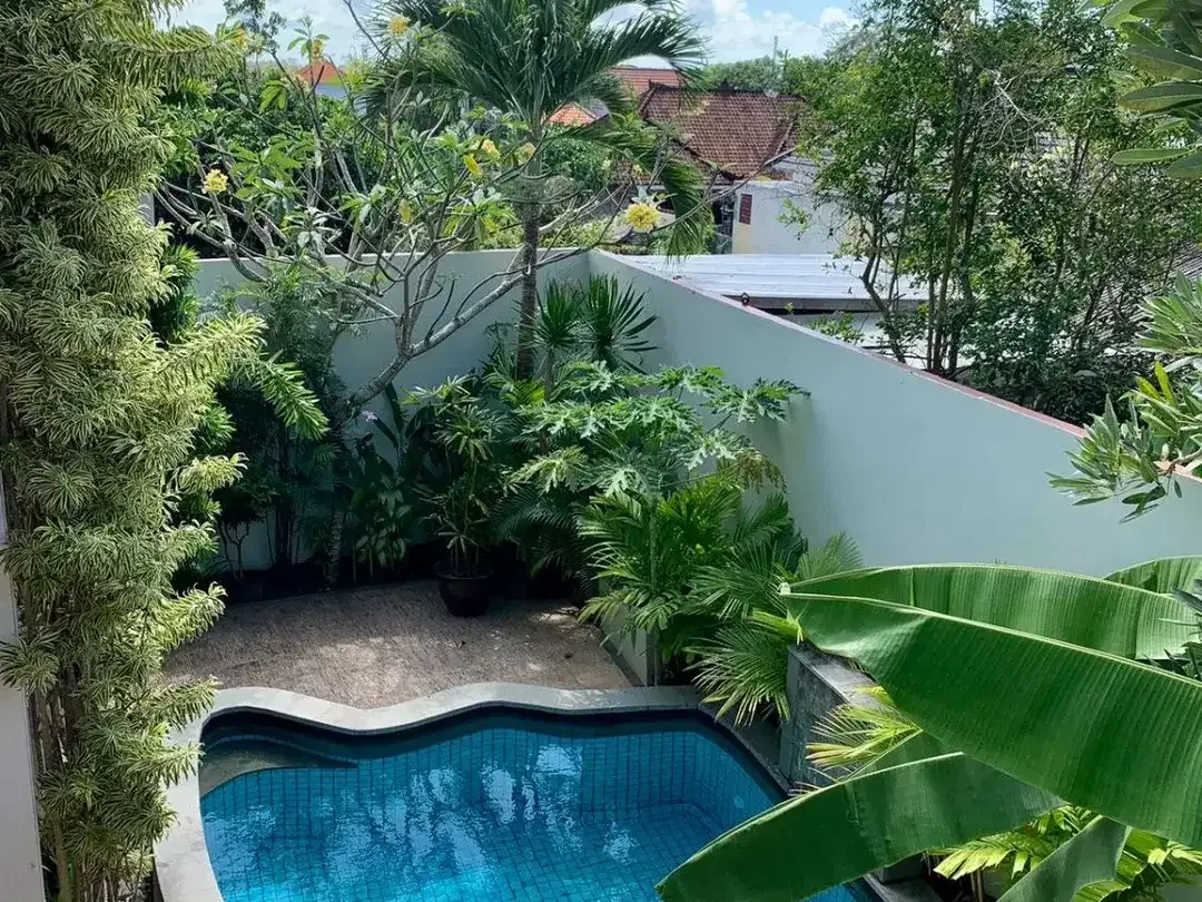 PREMIUM HOME IN PURI GADING JIMBARAN - Image 5 of 8