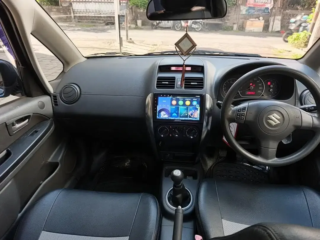 Suzuki SX4 2009 manual asli bali - Image 9 of 10