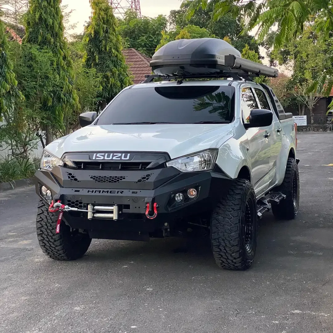 Isuzu D Max dCab 1.9 MT - 2022 - Image 1 of 10