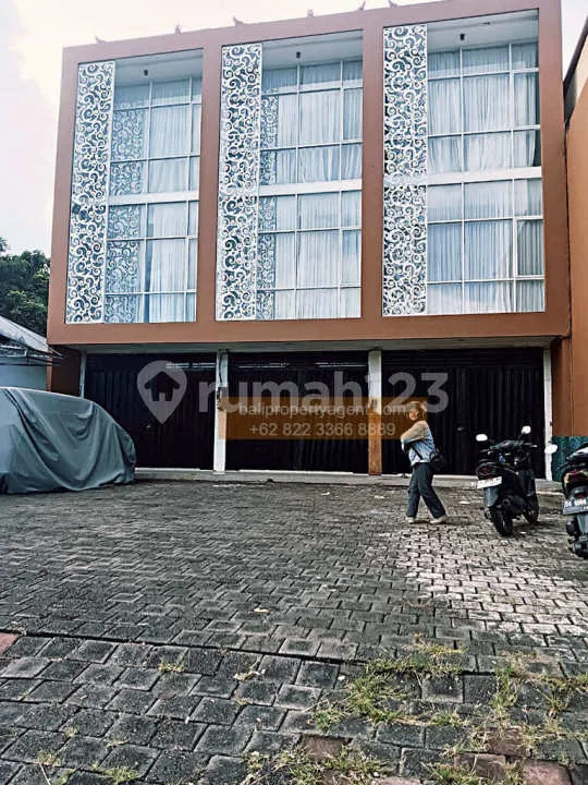 Dijual Ruko 3 Unit SHM Jalan Utama Bypass Nusa Dua, Badung  3,5 Lantai, Hadap Selatan, Ada Lift barang - Image 4 of 4