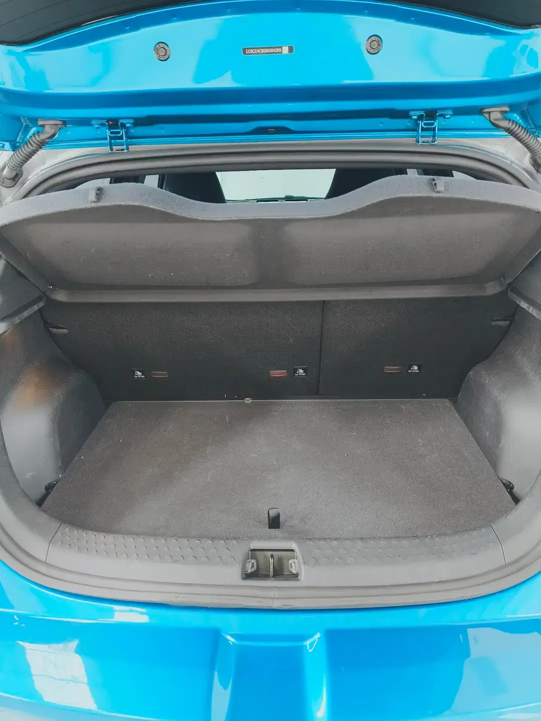 BYD Dolphin Premium 2024 - Image 9 of 10
