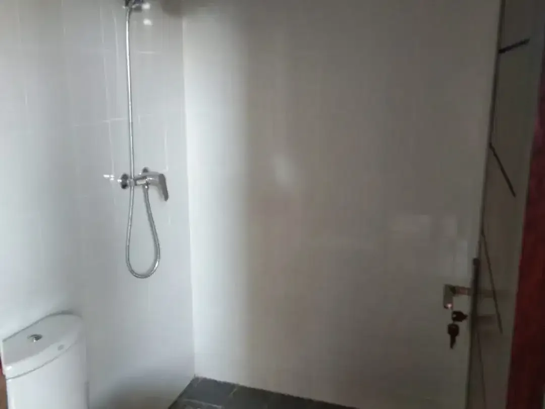 DIJUAL RUMAH 2 LANTAI MINIMALIS DI JL. CARGO DENPASAR - Image 7 of 10