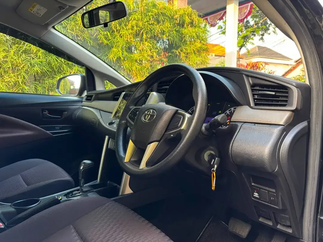 TOYOTA INNOVA  2.0 G AT 2021 - DK 121 SKA (Abdi88 Mobilindo Bali) - Image 8 of 10