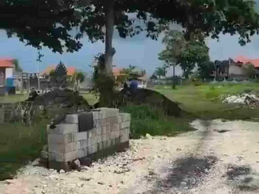 dijual tanah 10.600 m² IDR 3 milyar  per are beach front batu Belig Seminyak Badung Bali - Image 8 of 10