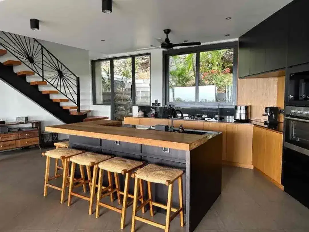 DIJUAL VILLA DENGAN SUNSET VIEW DAERAH LABUAN SAIT ULUWATU BALI - Image 5 of 10