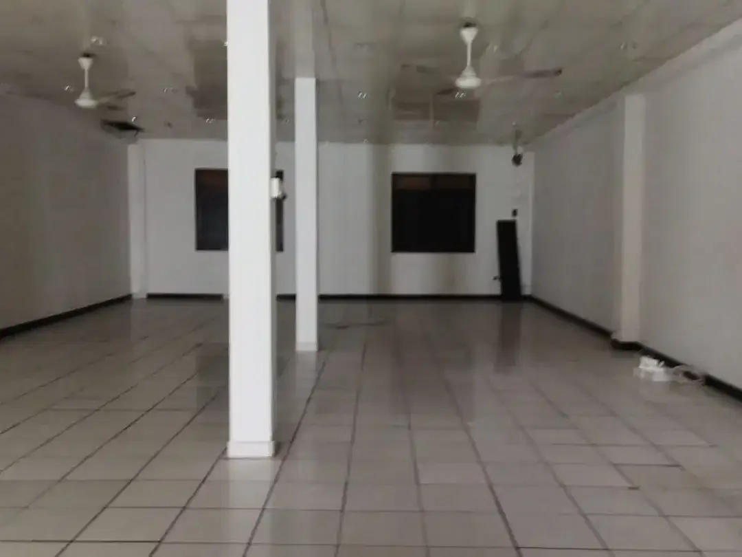 Dijual ruko 3,5 lantai parkiran luas jalan utama Supratman Bali - Image 2 of 7