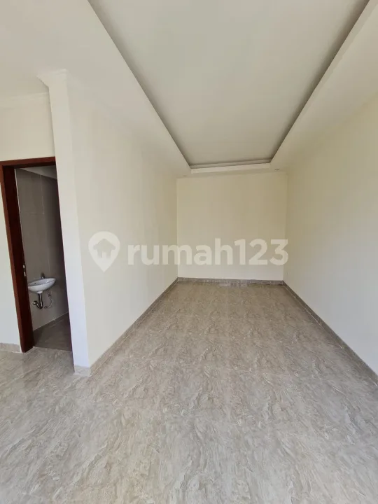 Disewakan Rumah 2 Lantai Minimalis One Gate di Denpasar Selatan - Image 4 of 4