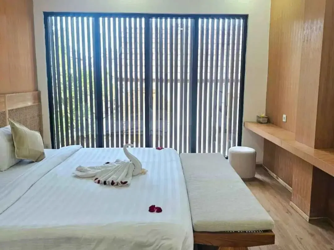 Villa Seminyak For Sale /Freehold - Lokasi Jln Camplung Tanduk Seminyak - Image 4 of 9